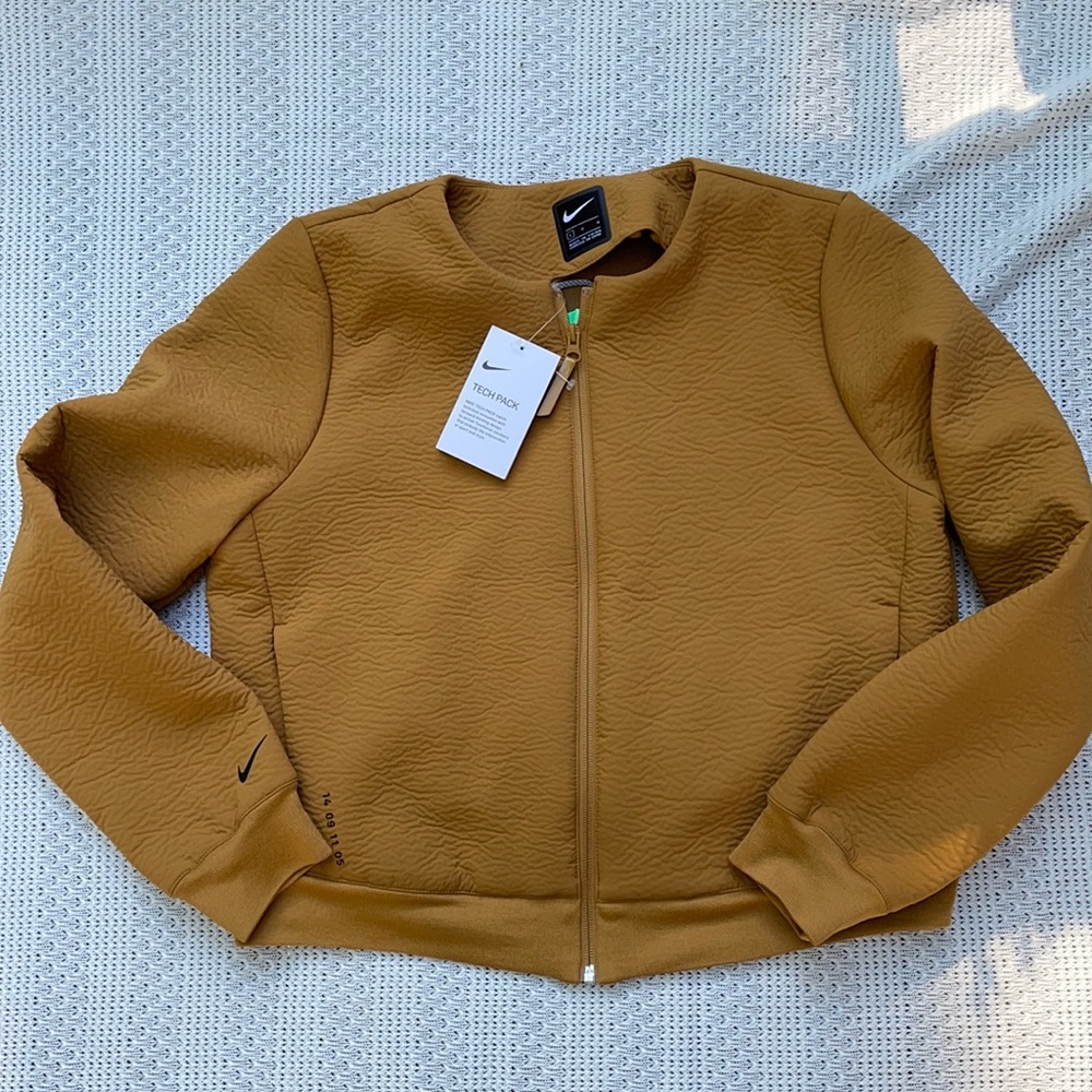 Nike tech pack jacket